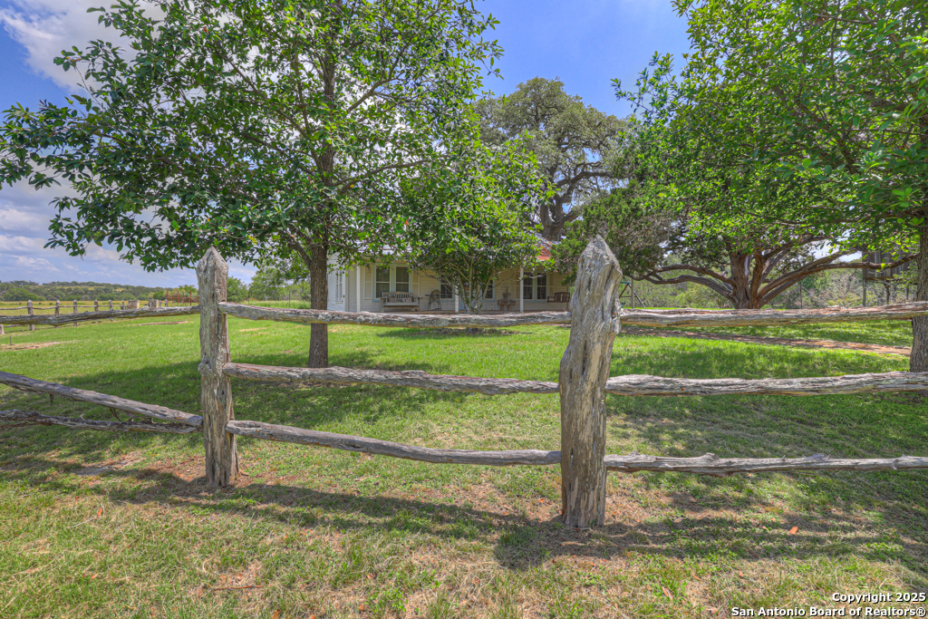 1514 Fm 1376 Boerne TX 78006