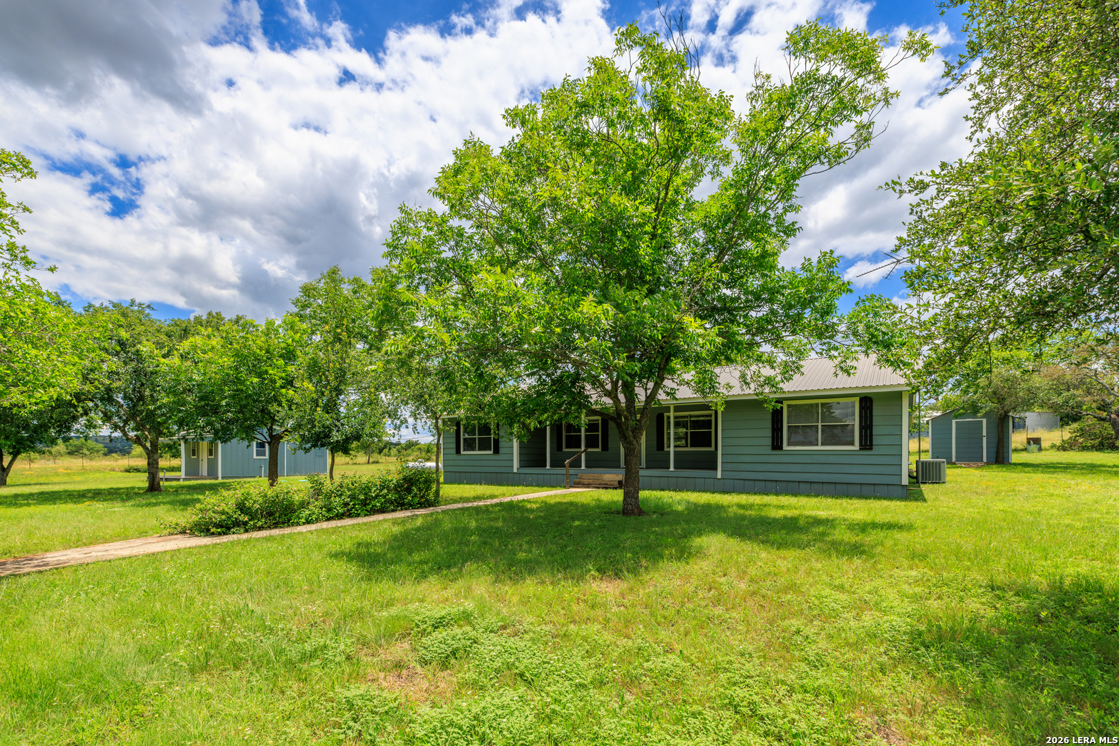 341 River View Road Fredericksburg TX 78624
