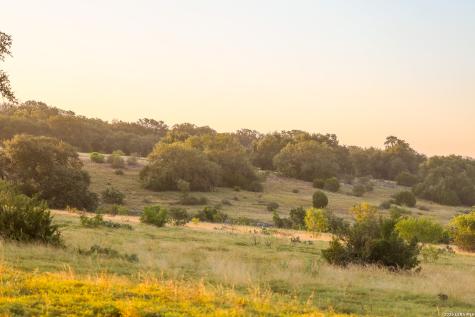 552+/- Acres Robinson Road Johnson City TX 78636