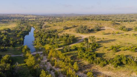 552+/- Acres Robinson Road Johnson City TX 78636