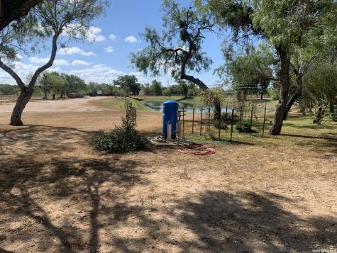 3033 St Hwy 132 N Natalia TX 78059