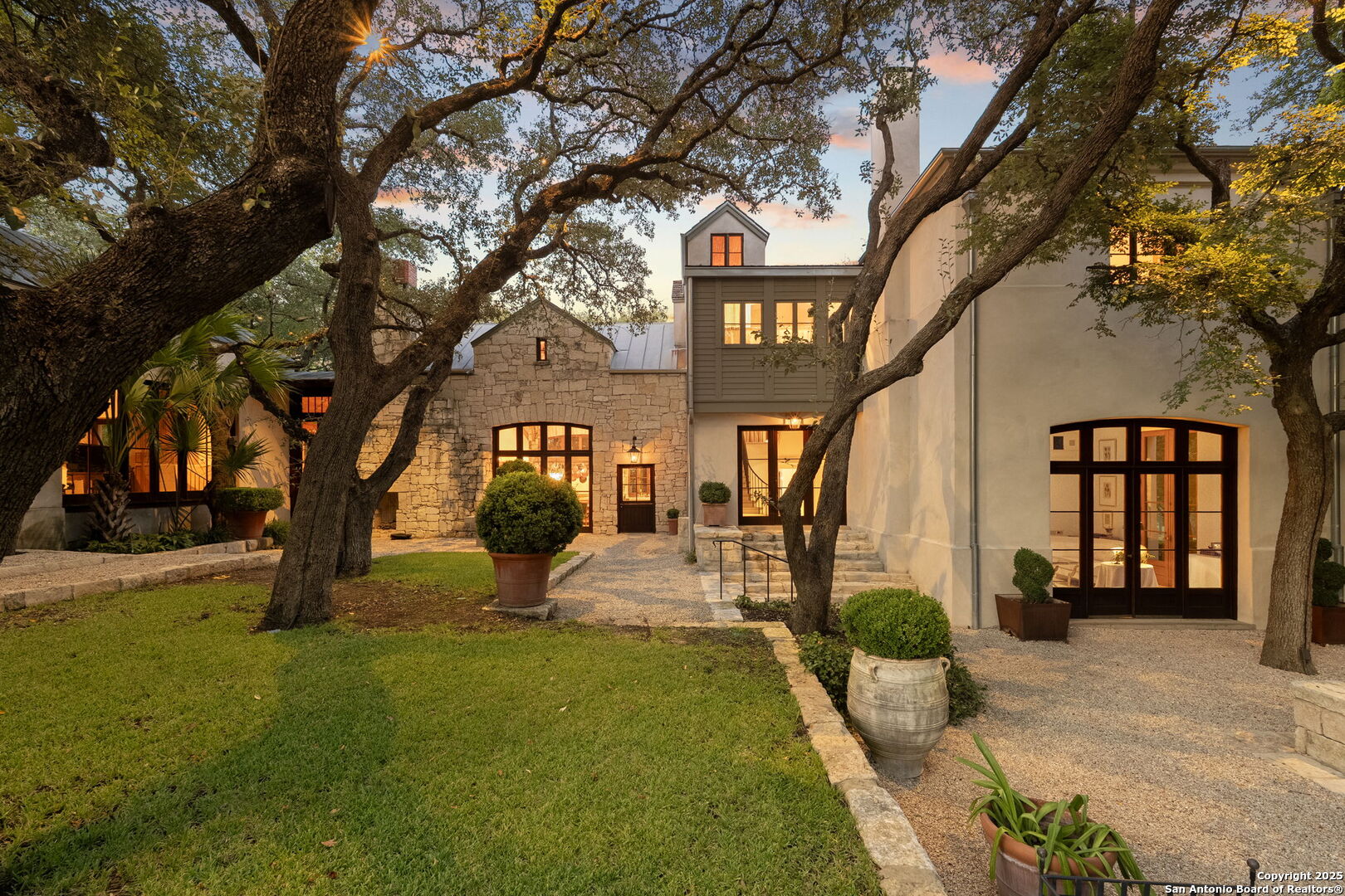 317 Limestone Creek Hill Country Village TX 78232