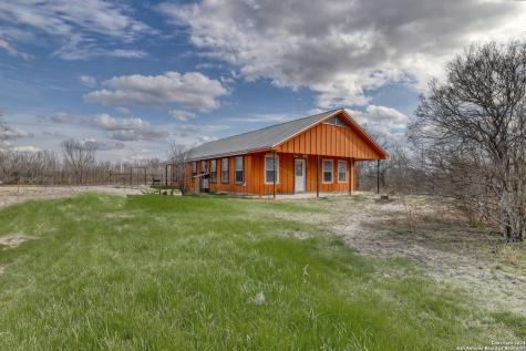 6425 W Us Highway 90 Uvalde TX 78801