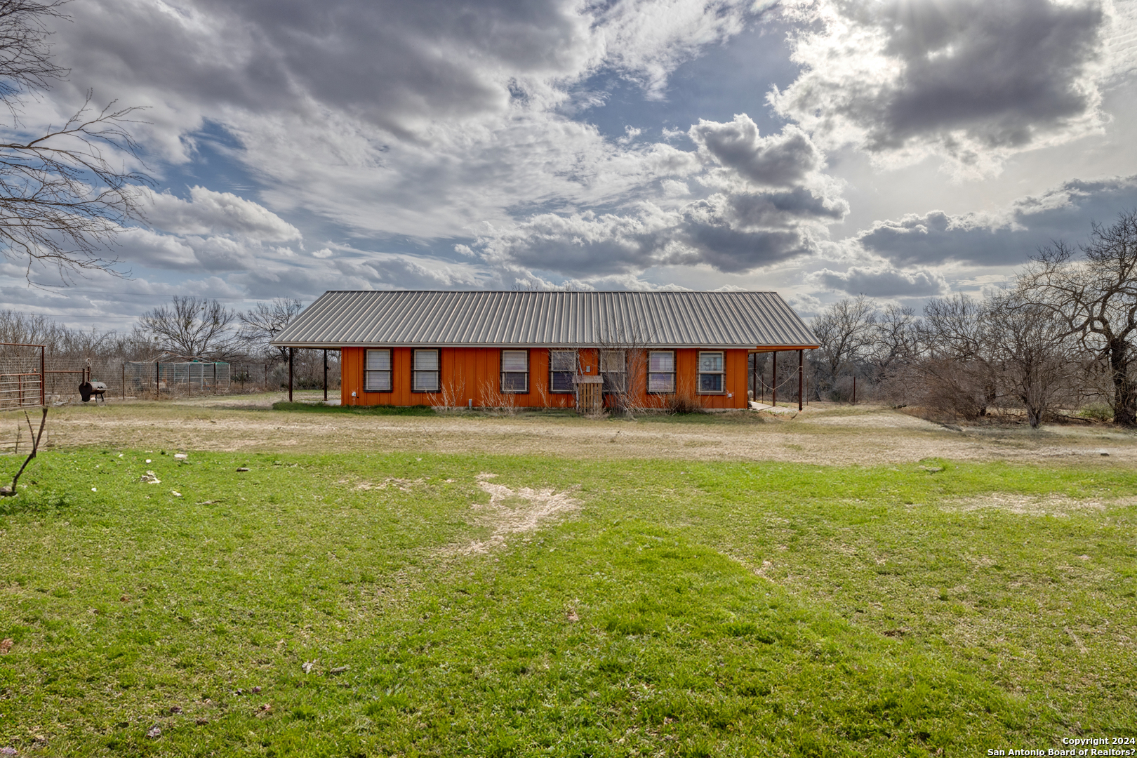 6425 W Us Highway 90 Uvalde TX 78801