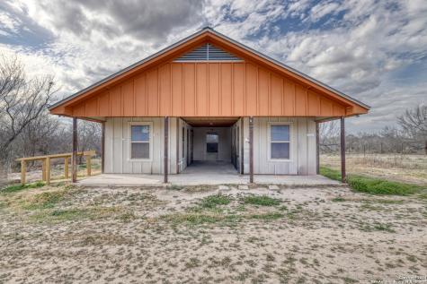 6425 W Us Highway 90 Uvalde TX 78801
