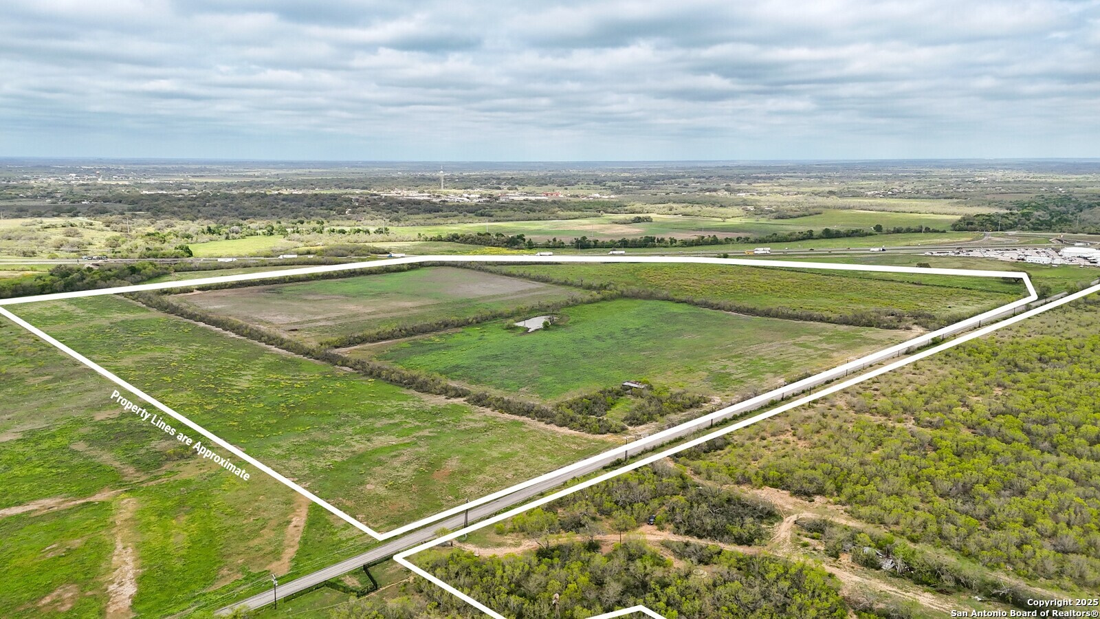 1001 S Ih 35 Devine TX 78016