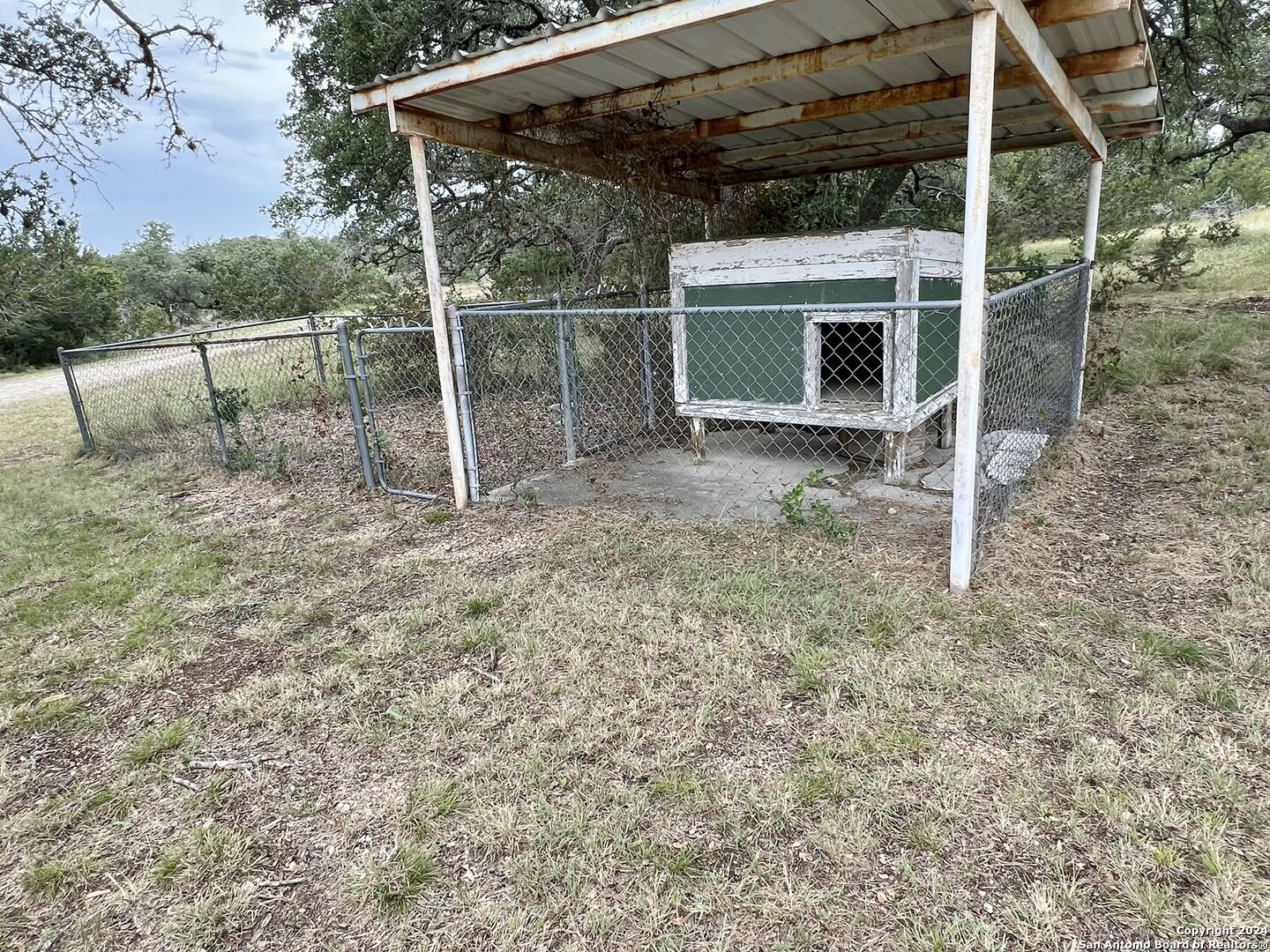 1984 North Grape Creek Road Fredericksburg TX 78624