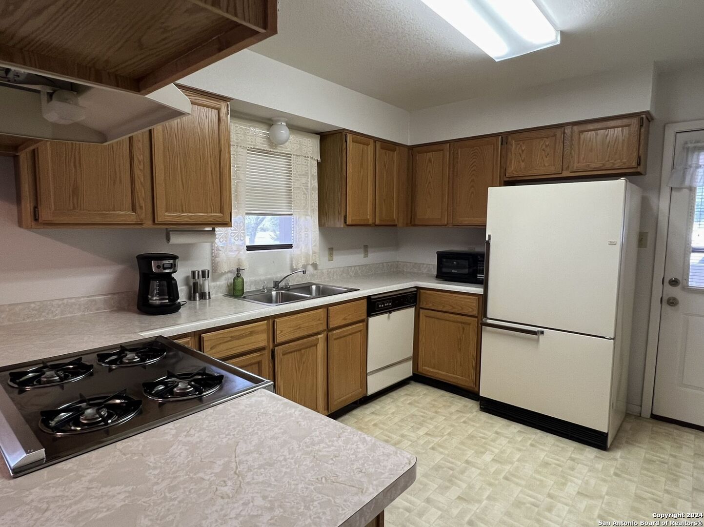 1984 North Grape Creek Road Fredericksburg TX 78624