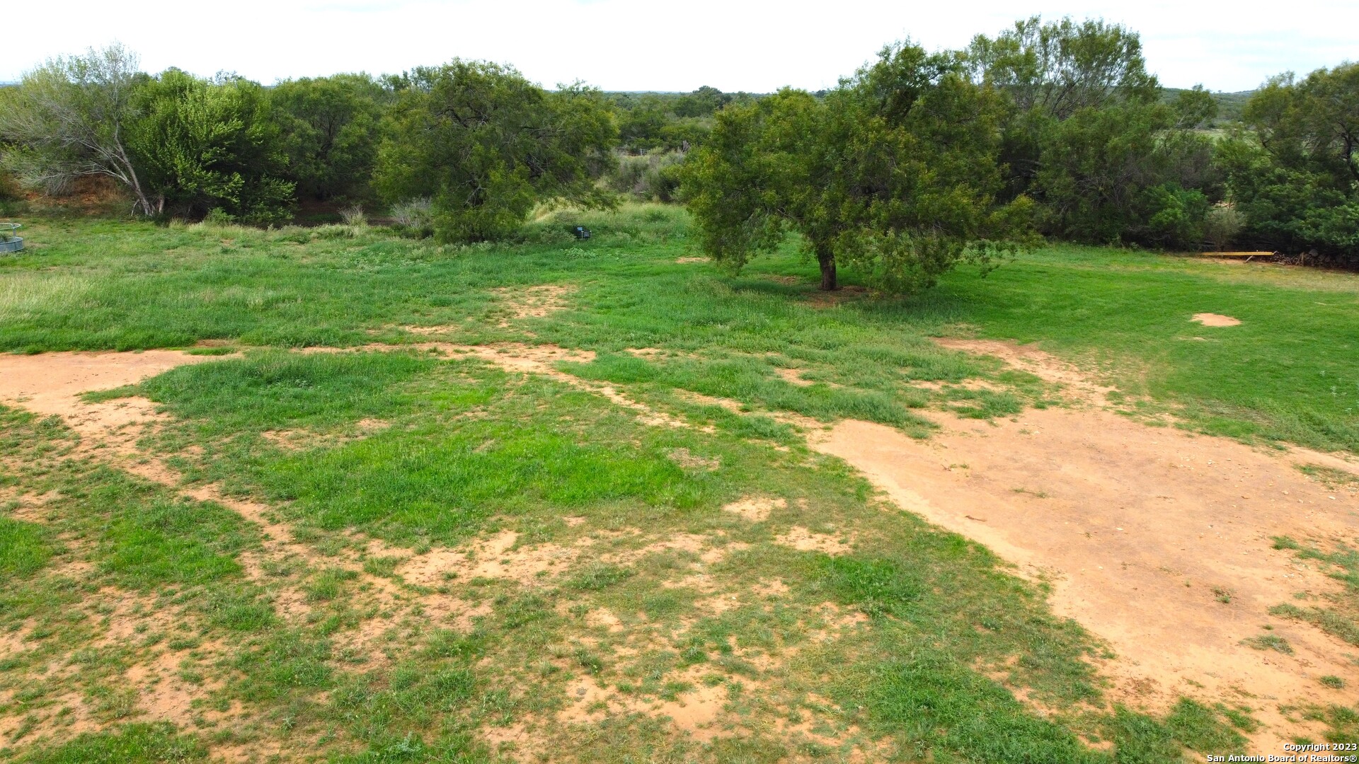 000 County Road 640 Yancey TX 78886