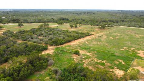 000 County Road 640 Yancey TX 78886