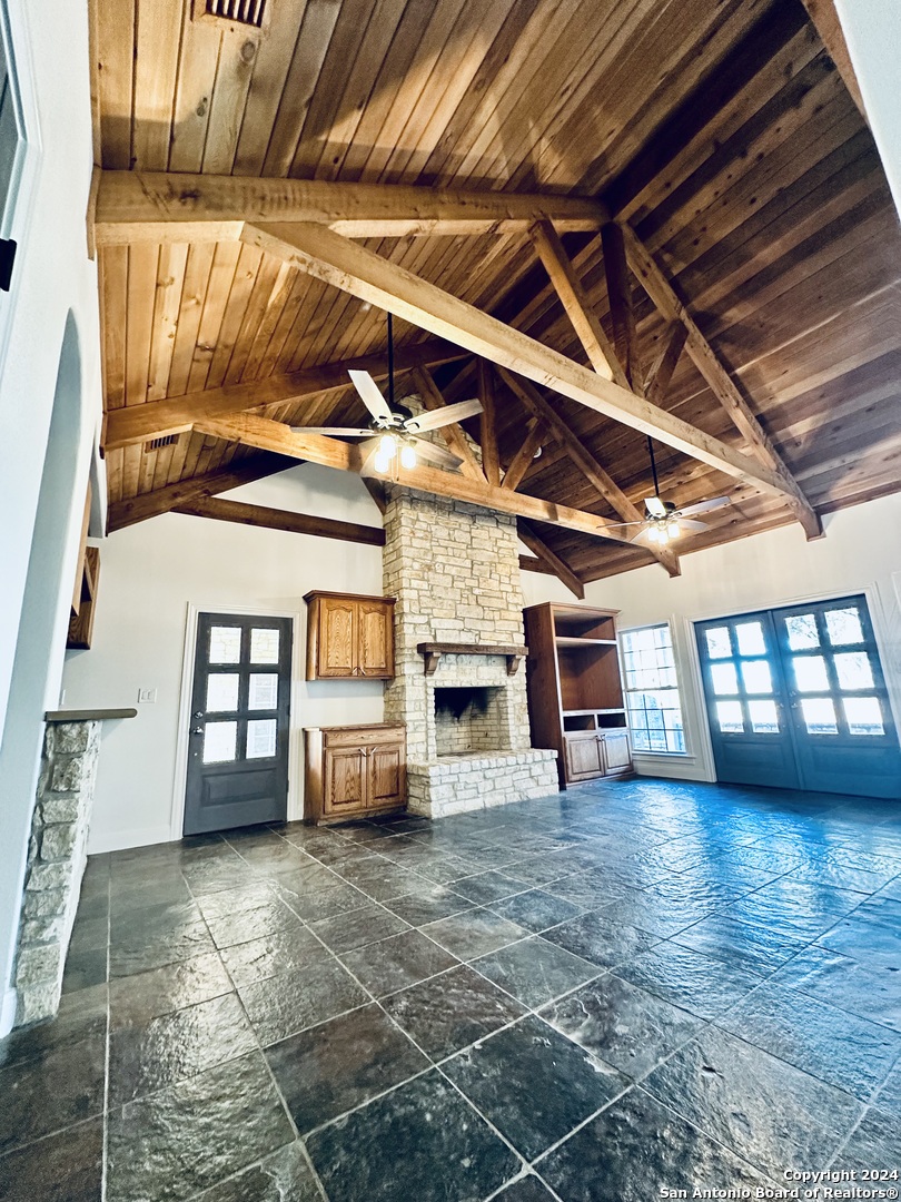 2234 Highway 90 W Castroville TX 78009