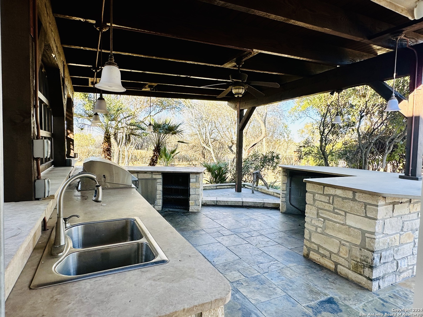 2234 Highway 90 W Castroville TX 78009