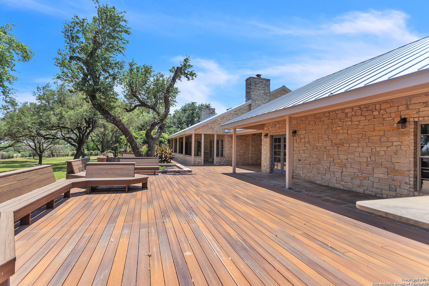 2234 Highway 90 W Castroville TX 78009