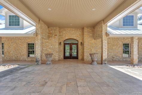 2234 Highway 90 W Castroville TX 78009