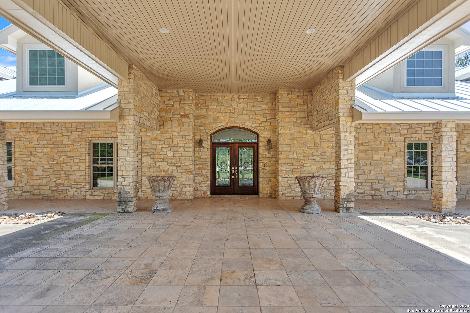 2234 Highway 90 W Castroville TX 78009