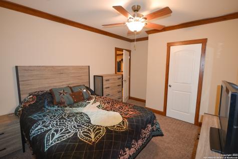 97 Sd 45690 Rocksprings TX 78880