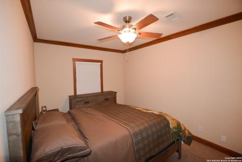 97 Sd 45690 Rocksprings TX 78880
