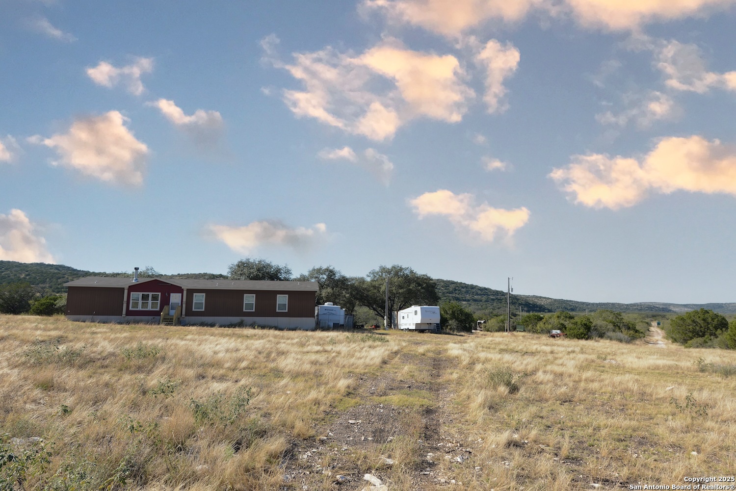 97 Sd 45690 Rocksprings TX 78880