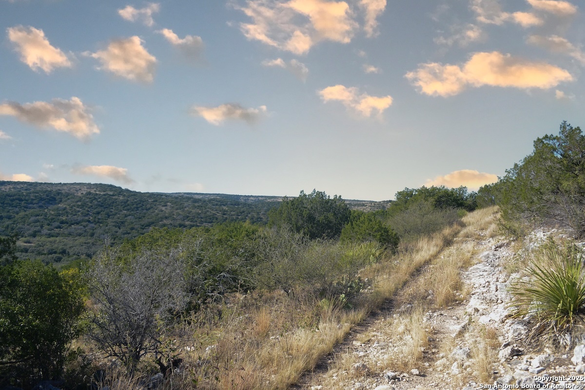97 Sd 45690 Rocksprings TX 78880