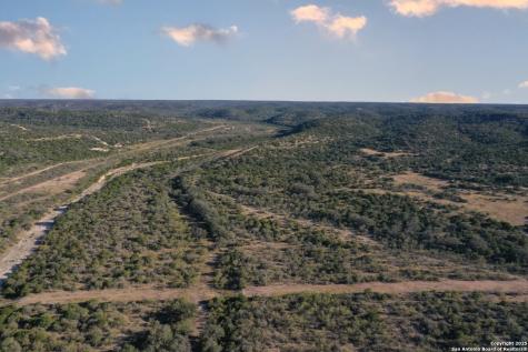 97 Sd 45690 Rocksprings TX 78880
