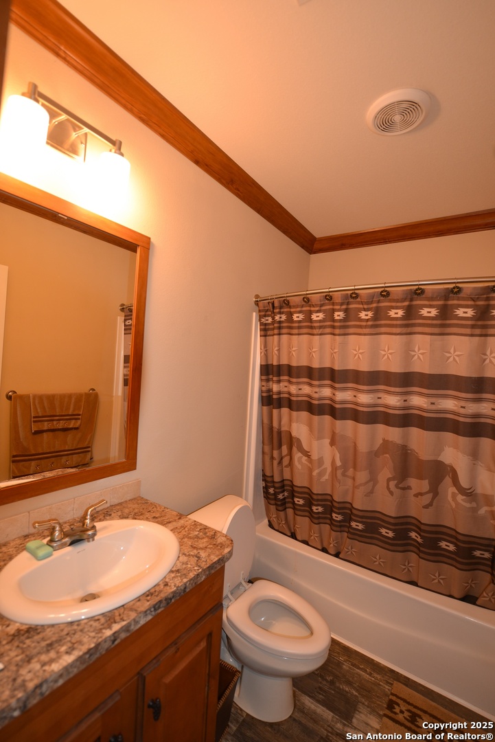 97 Sd 45690 Rocksprings TX 78880