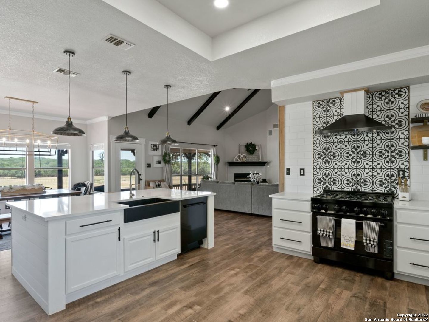 Bulverde TX, 538 Elm Valley Drive