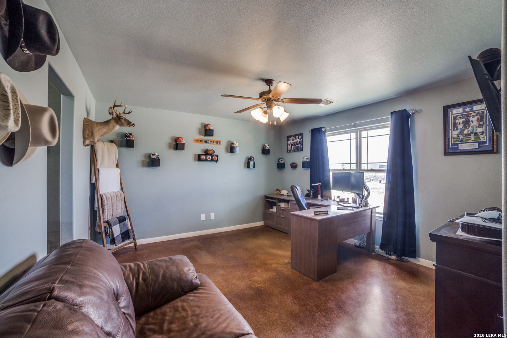 2259 County Road 325 Sabinal TX 78881