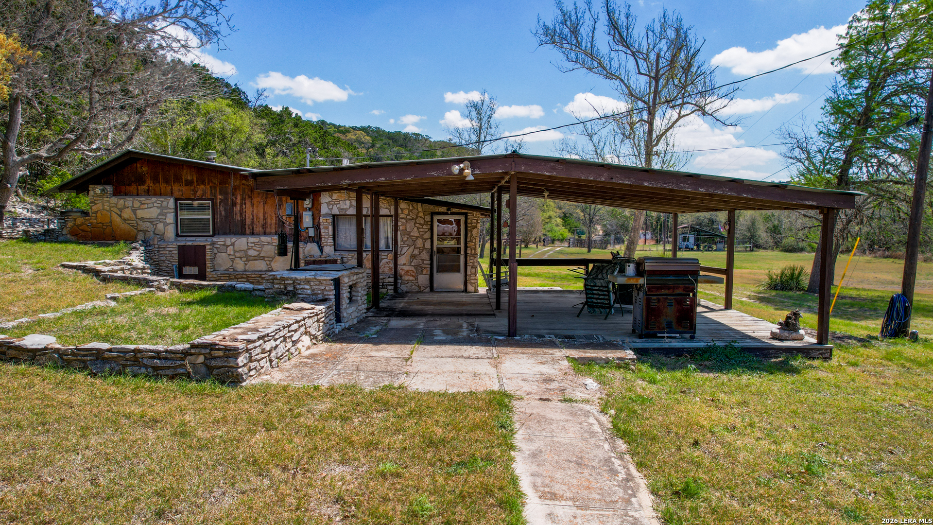 150 Coker Hollow Kerrville TX 78028