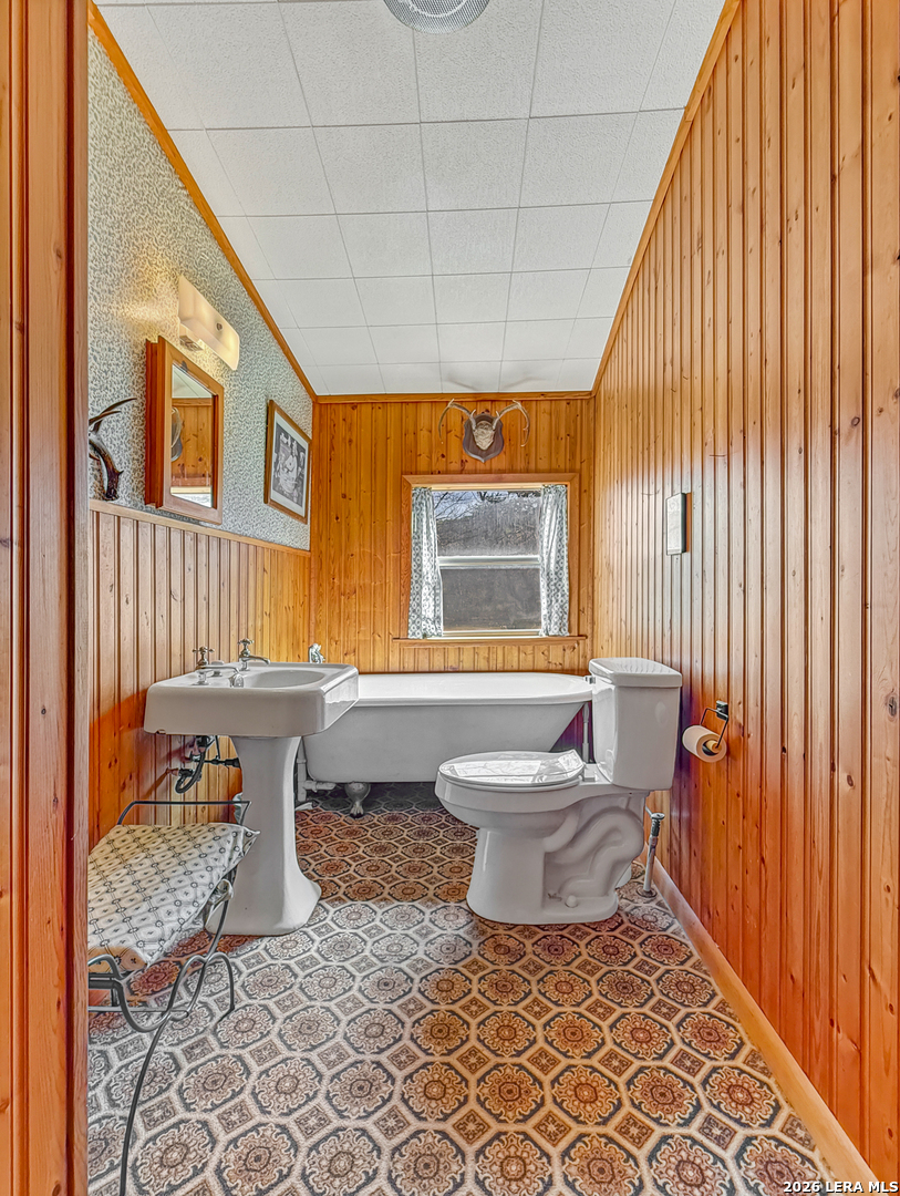 150 Coker Hollow Kerrville TX 78028