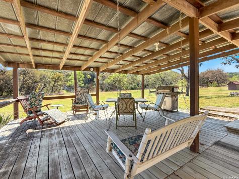 150 Coker Hollow Kerrville TX 78028