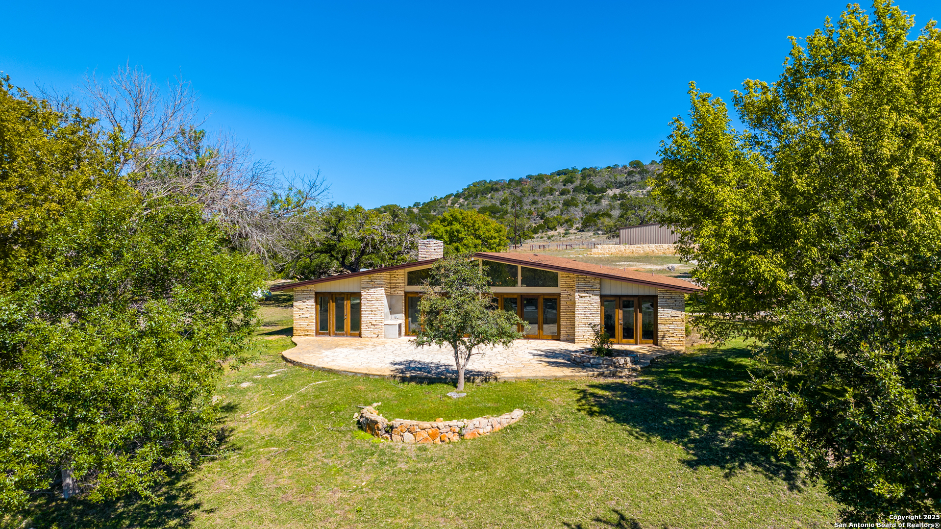 241 Us Highway 87 Comfort TX 78013