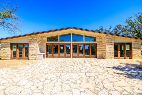 241 Us Highway 87 Comfort TX 78013