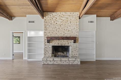 241 Us Highway 87 Comfort TX 78013