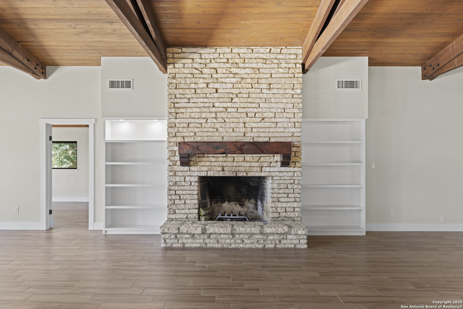 241 Us Highway 87 Comfort TX 78013