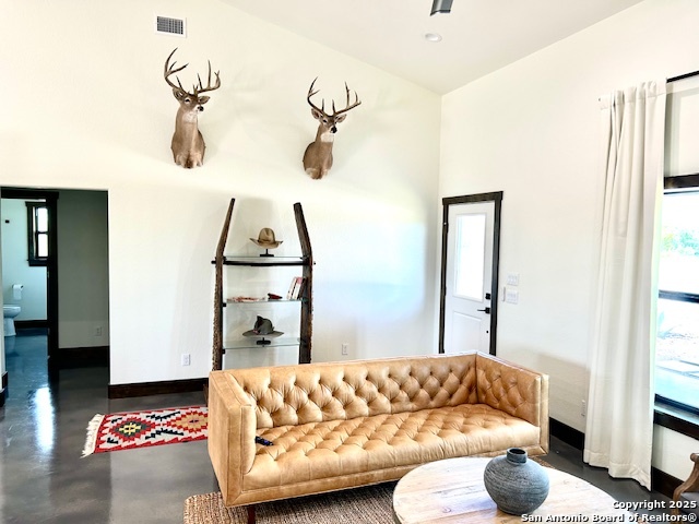 Ih N 35 Pearsall TX 78061