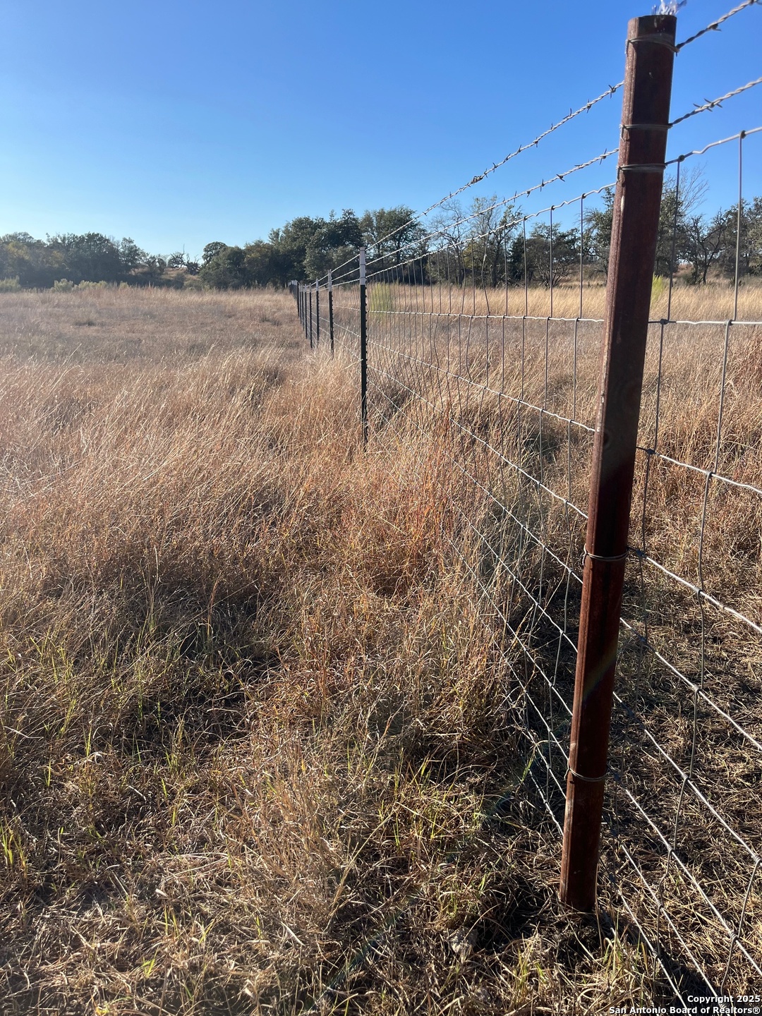 Lot 2 Live Oak Ridge Bandera TX 78003