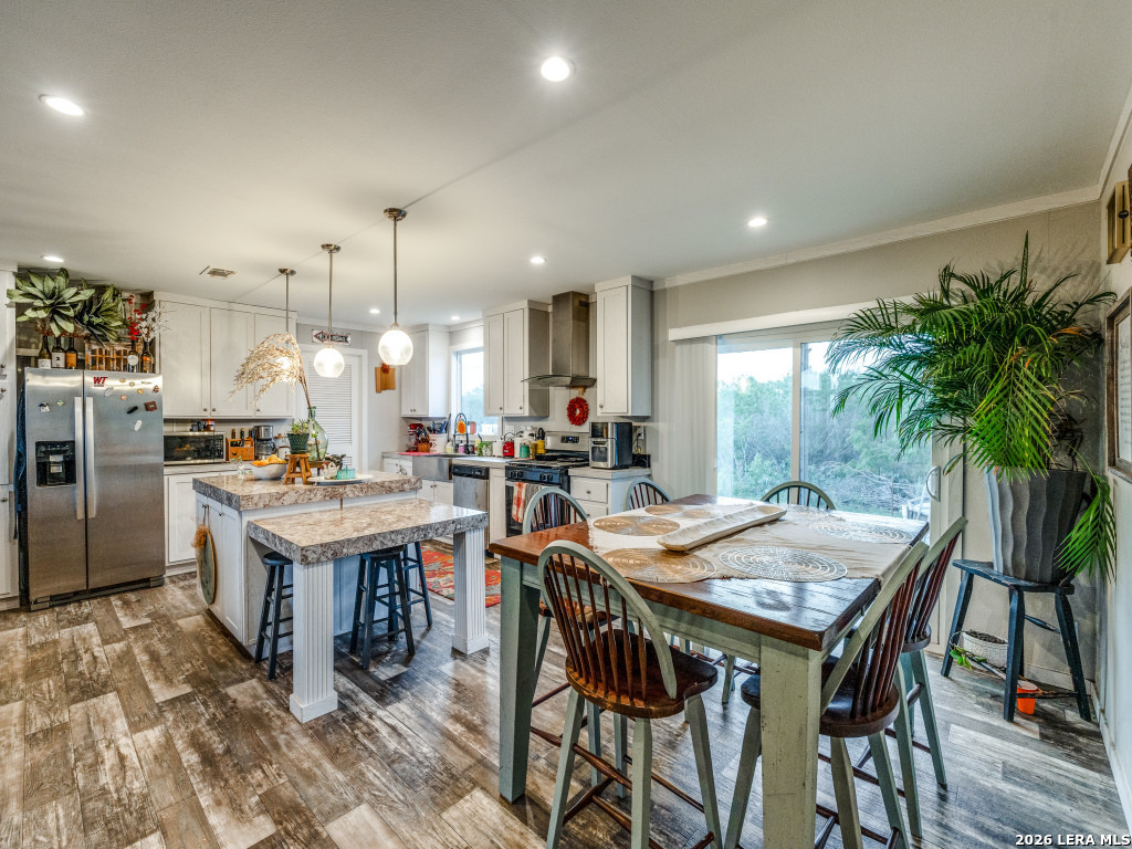 2831 County Road 430 Pleasanton TX 78064