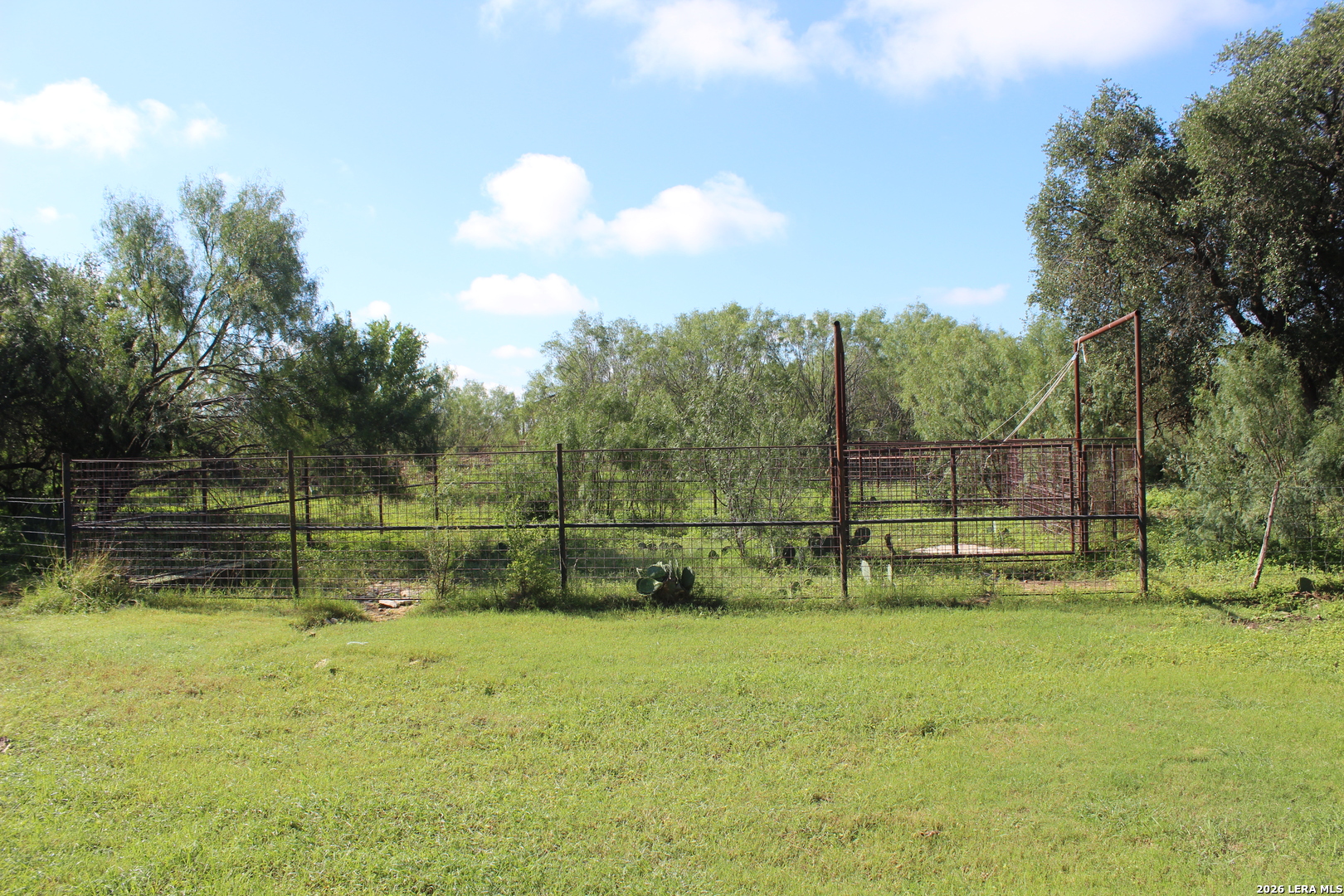 3202 Batesville Road Uvalde TX 78801