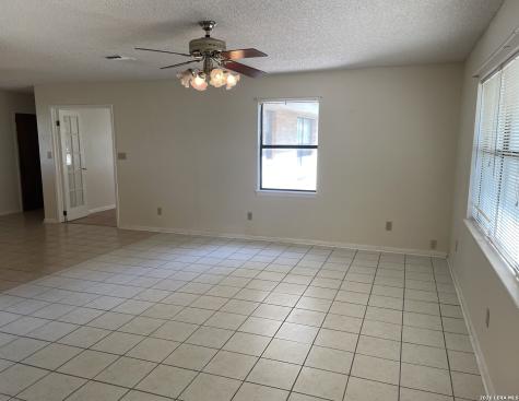 900 N Graytown Road St Hedwig TX 78152