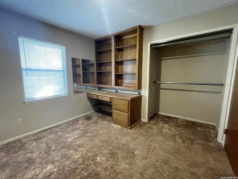 900 N Graytown Road St Hedwig TX 78152