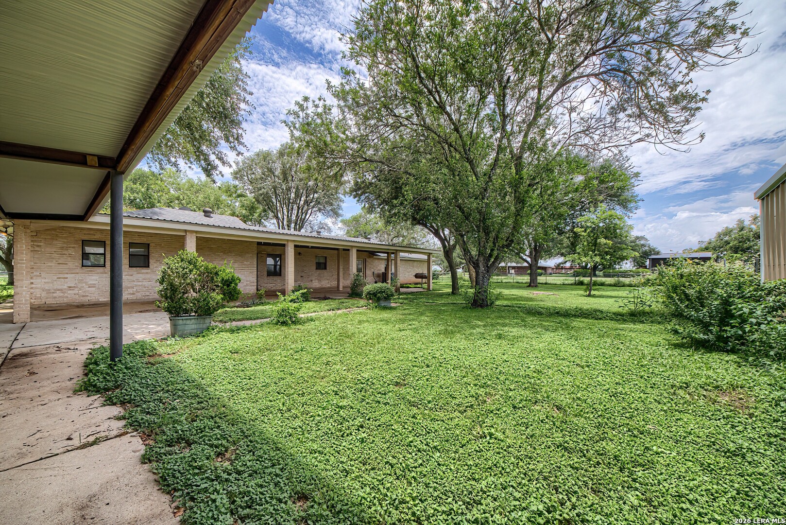 900 N Graytown Road St Hedwig TX 78152