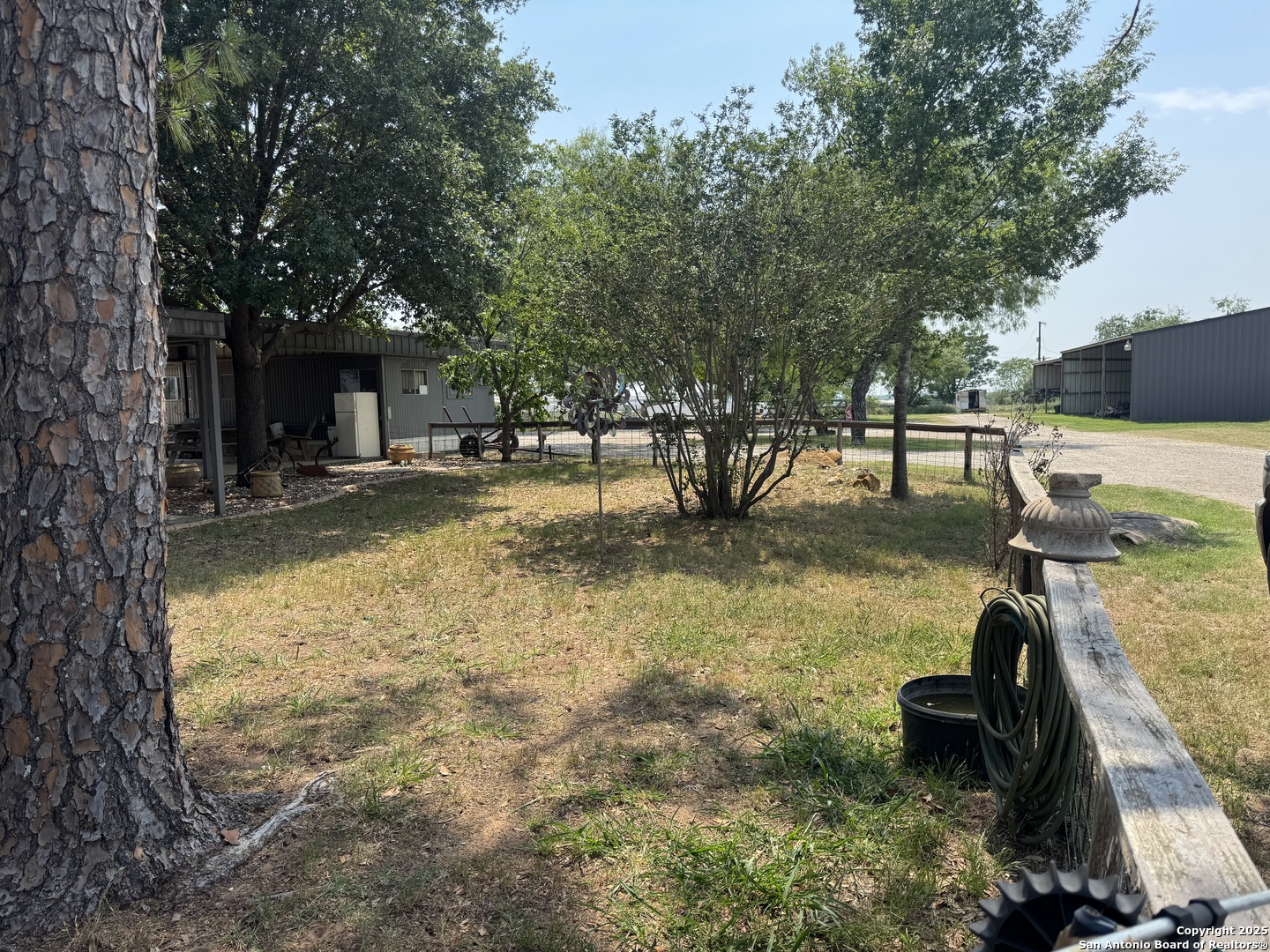 7084 Richter Elmendorf TX 78112