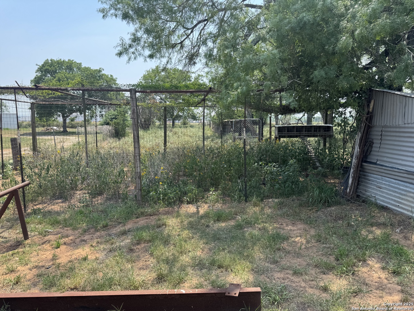 7084 Richter Elmendorf TX 78112