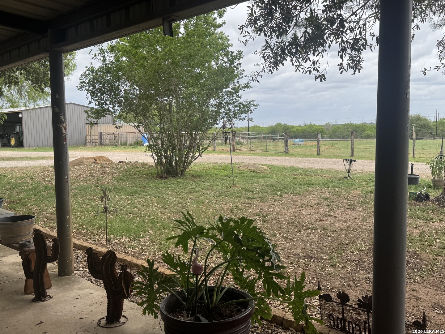 7084 Richter Elmendorf TX 78112