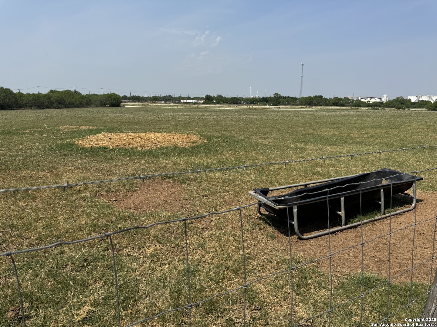7084 Richter Elmendorf TX 78112