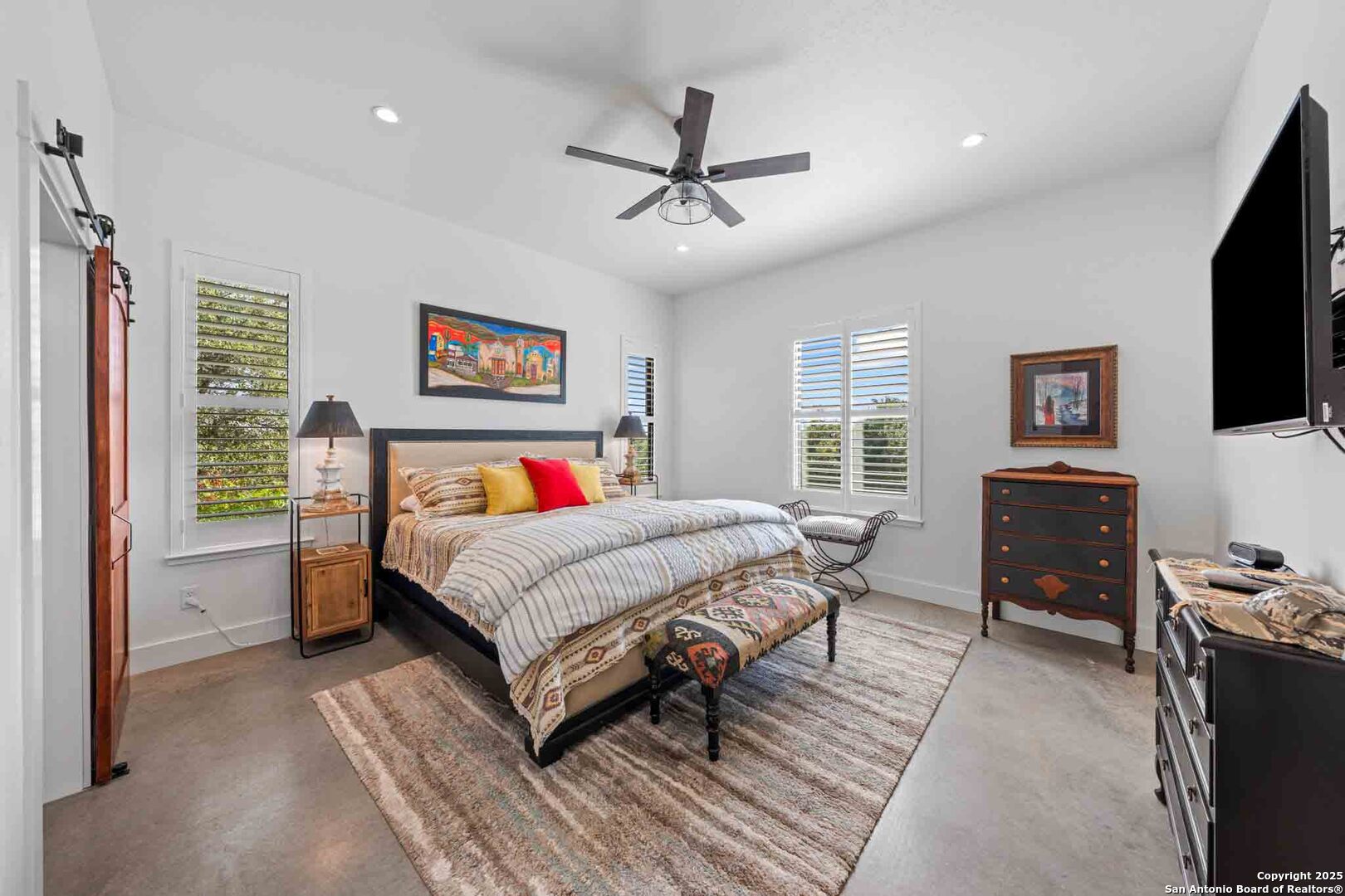 147 Gray Wolf Blanco TX 78606