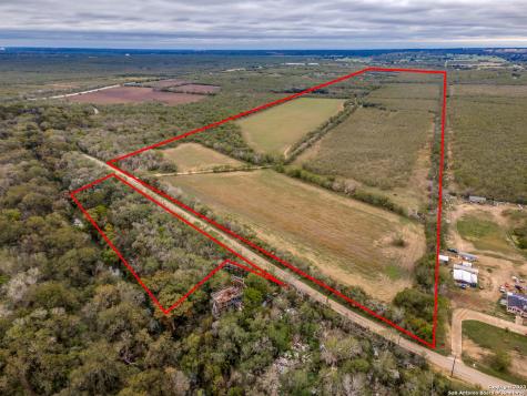 2660 W Jett Road San Antonio TX 78264