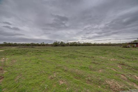 2660 W Jett Road San Antonio TX 78264