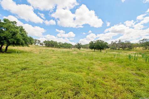 18954 State Highway 16 N Medina TX 78055