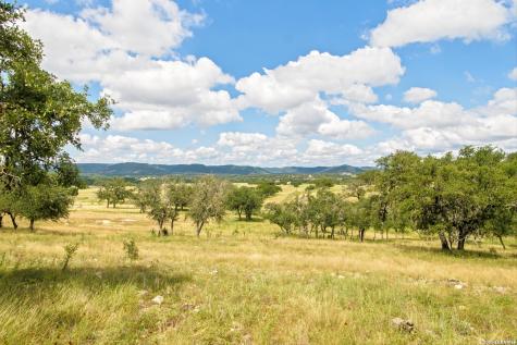 18954 State Highway 16 N Medina TX 78055